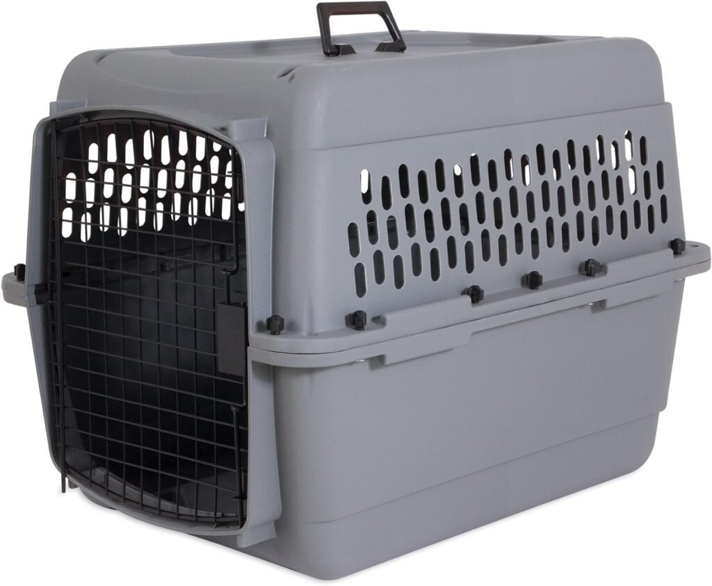 Petmate Aspen Pet Traditional Kennel, 28, for Dogs 20-30 Lbs, Made in USA